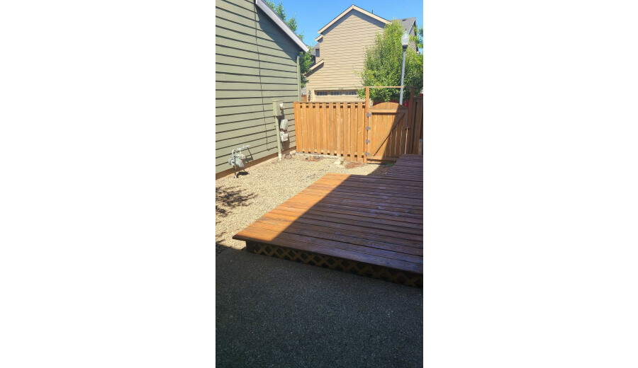 Здається будинок -