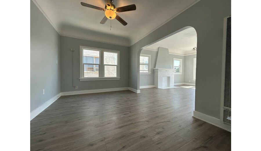 Здається будинок -