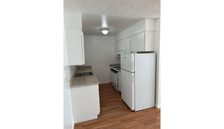 Здається квартира -