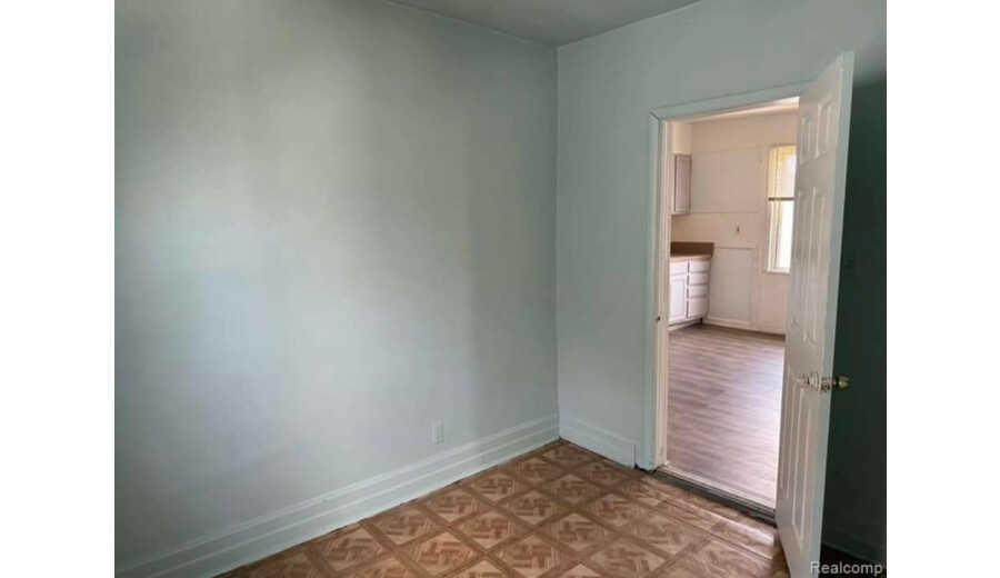 Здається будинок -