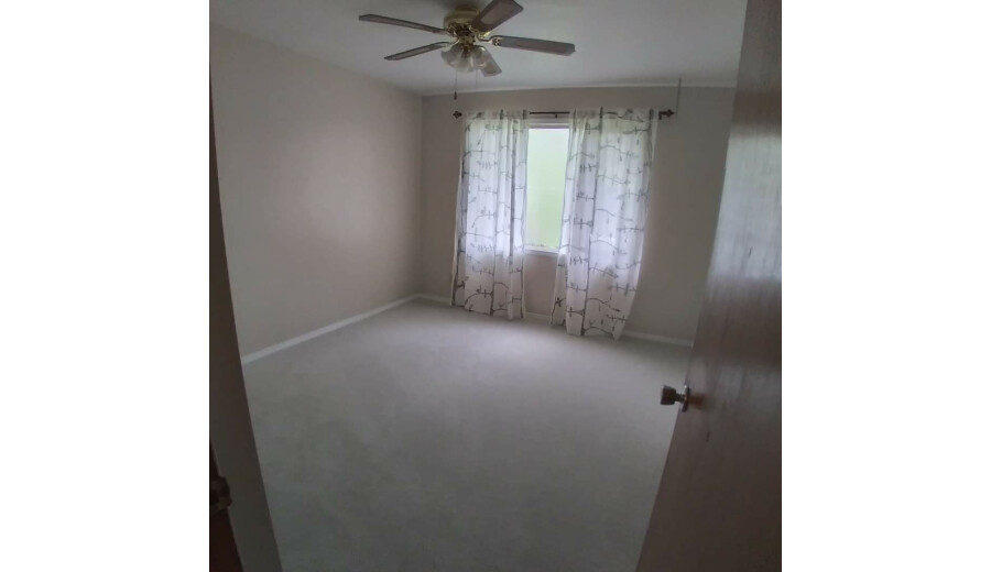 Здається будинок -