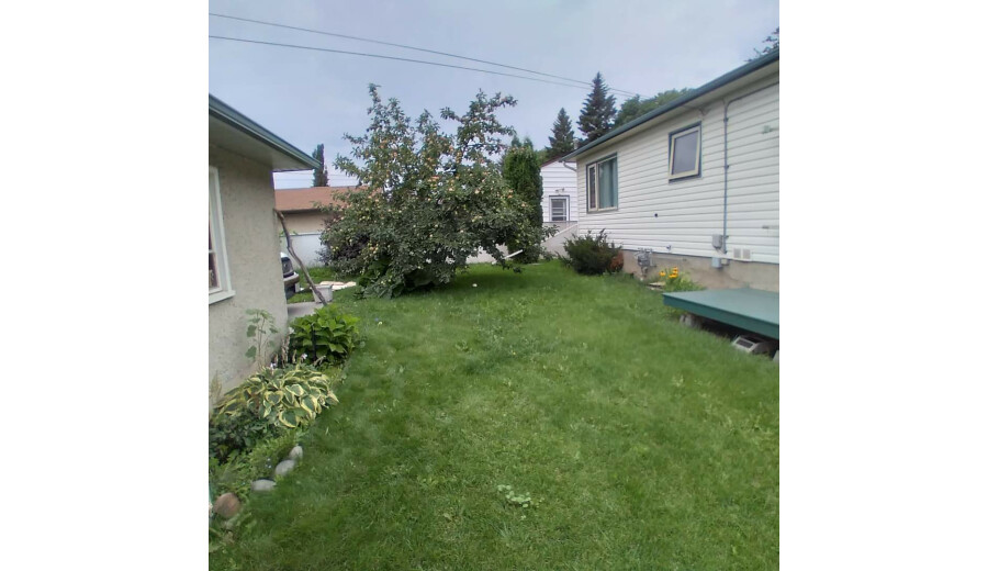 Здається будинок -