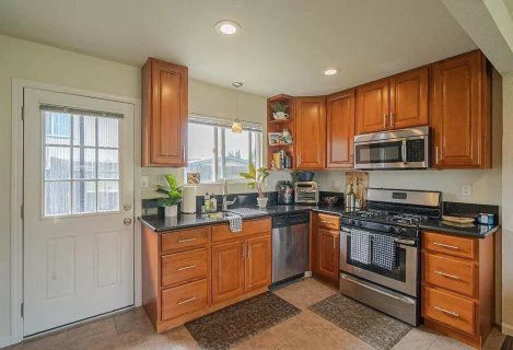 Здається житло