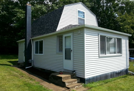 Здається будинок