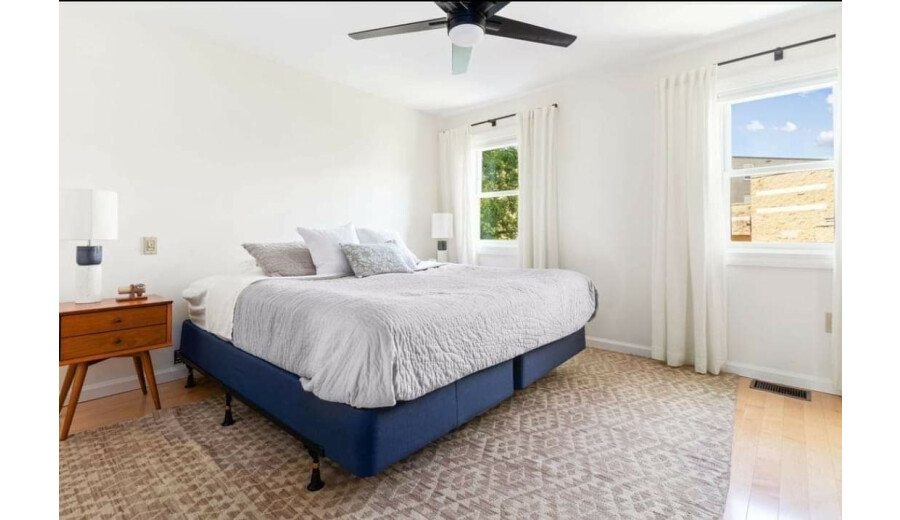 Здається будинок -