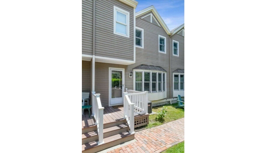 Здається будинок -