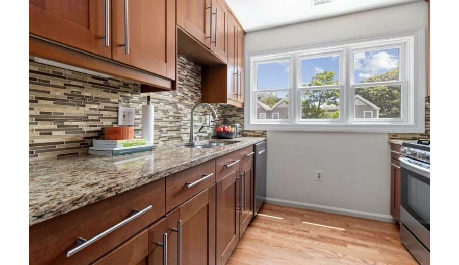 Здається будинок -