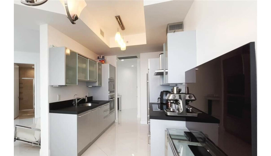 Продається квартира -