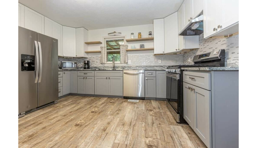 Здається будинок -