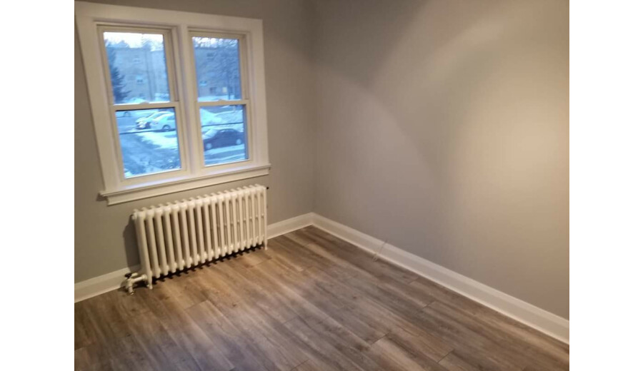 Здається будинок -