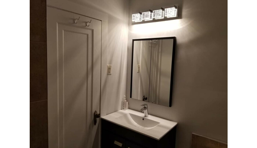 Здається будинок -