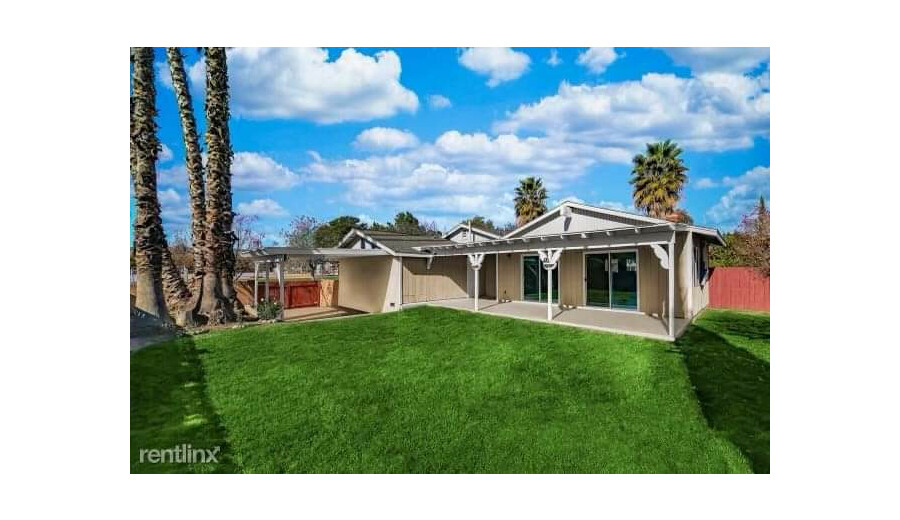 Здається будинок -