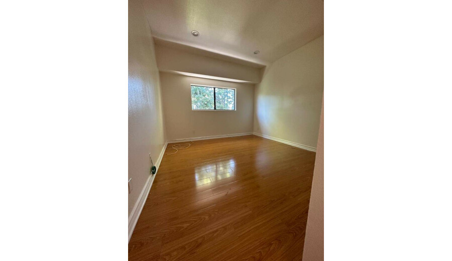 Здається кондо -