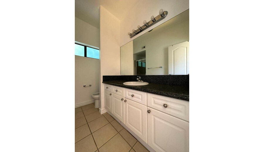 Здається кондо -