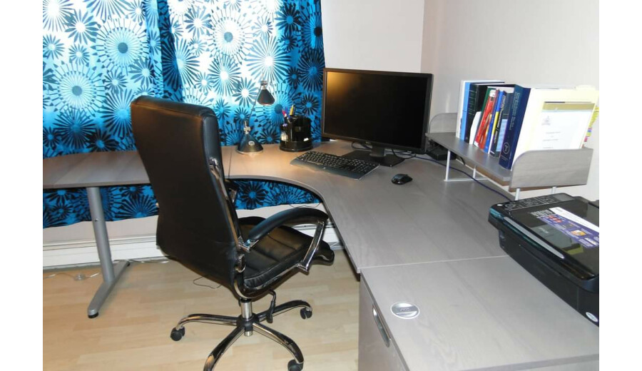 Здається квартира -