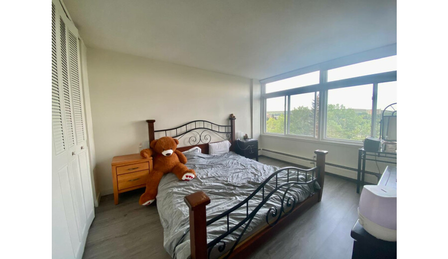 Здається квартира -