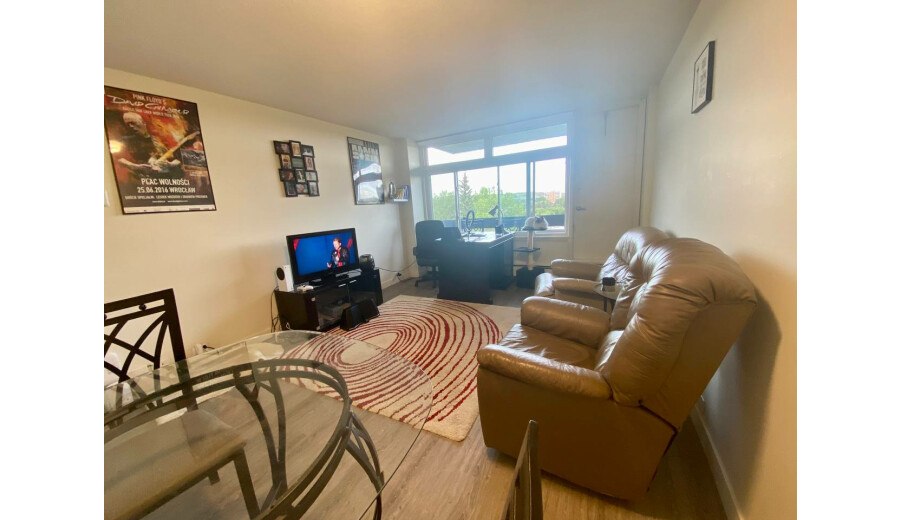 Здається квартира -