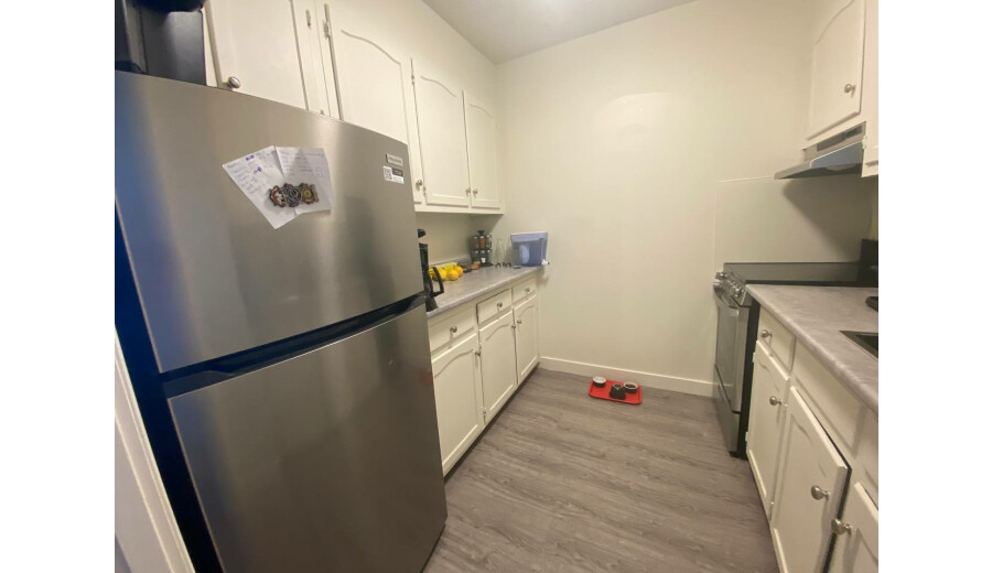 Здається квартира -