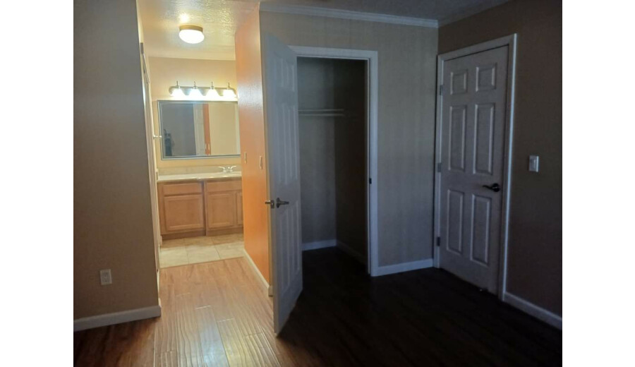 Здається квартира -