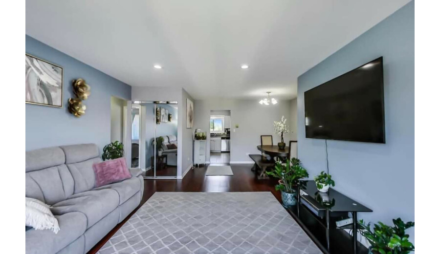 Продаж квартири -