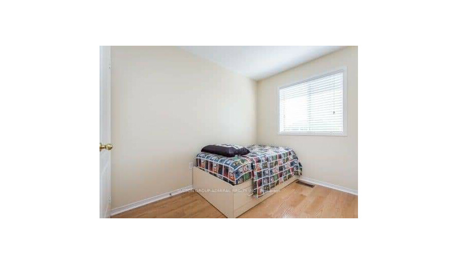 Здається будинок -