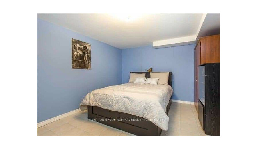 Здається будинок -