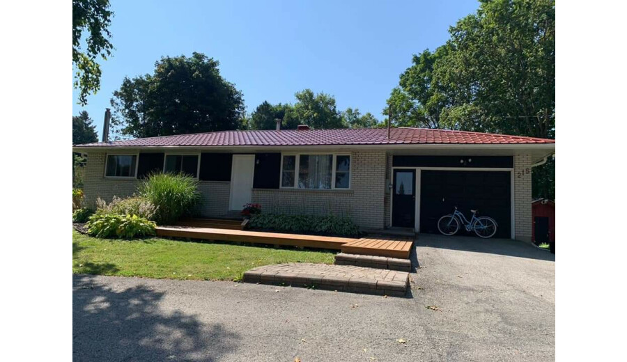 Здається будинок -