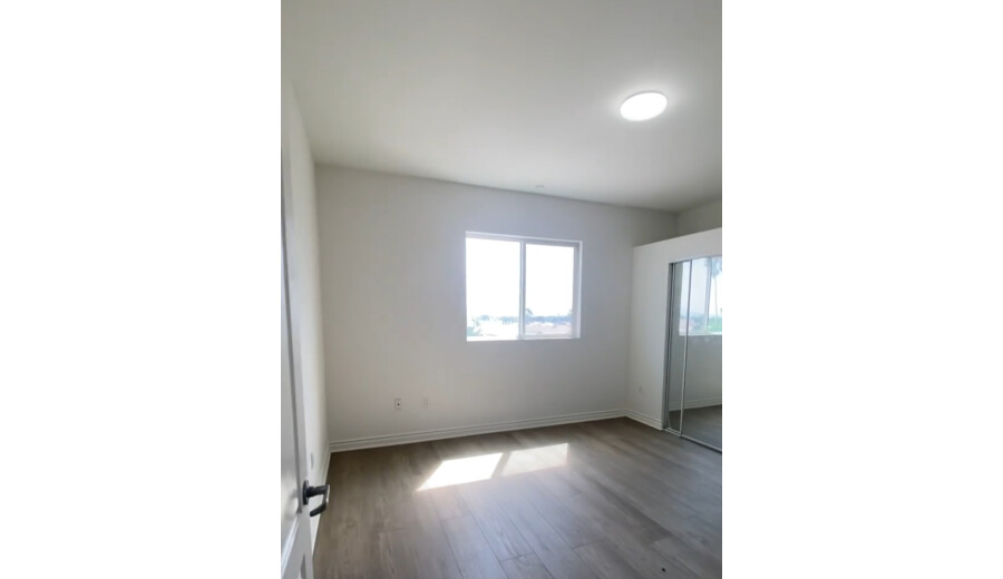 Здається квартира -