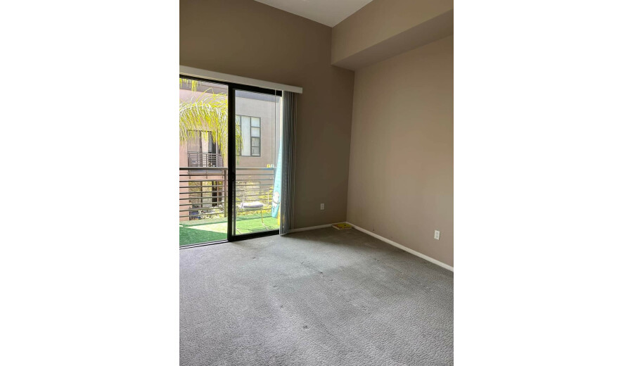 Здається квартира -