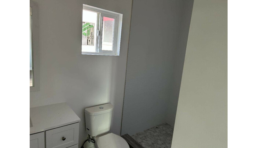 Здається будинок -