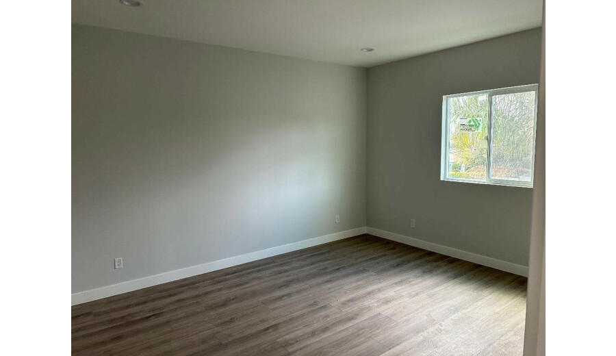 Здається будинок -