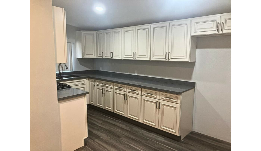 Здається будинок -