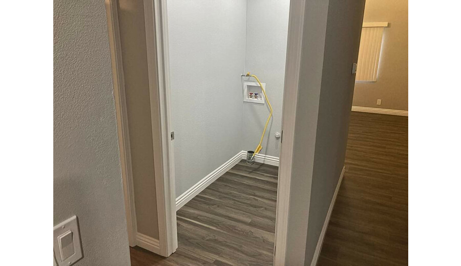 Здається будинок -