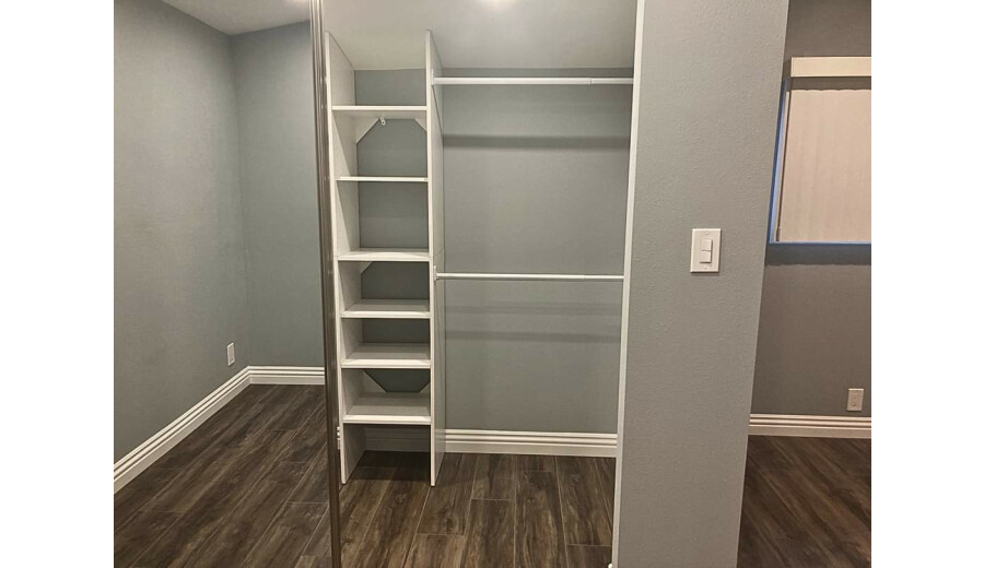 Здається будинок -