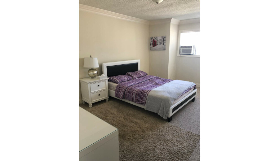 Здається будинок -