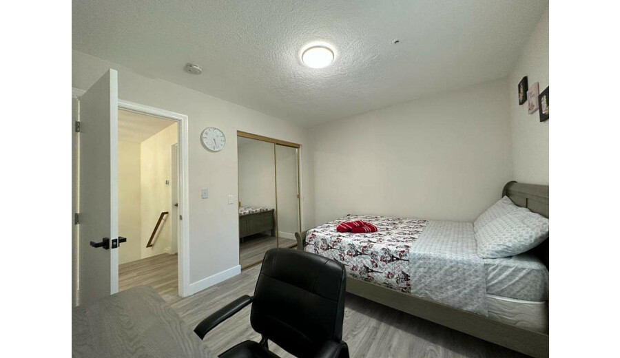 Здається будинок -