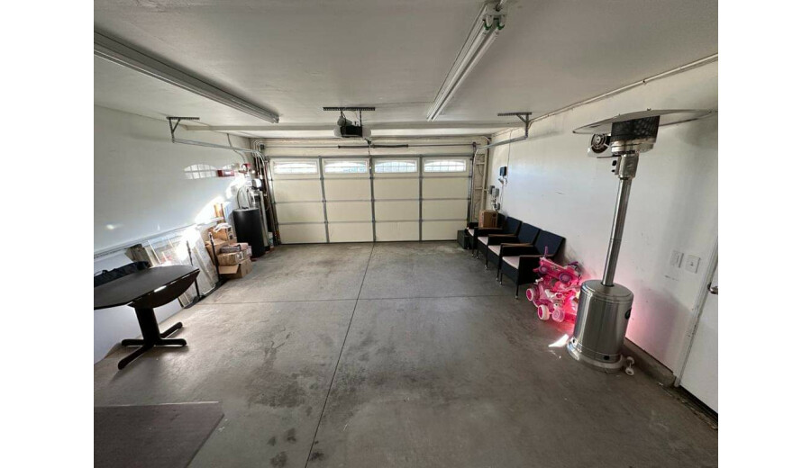 Здається будинок -