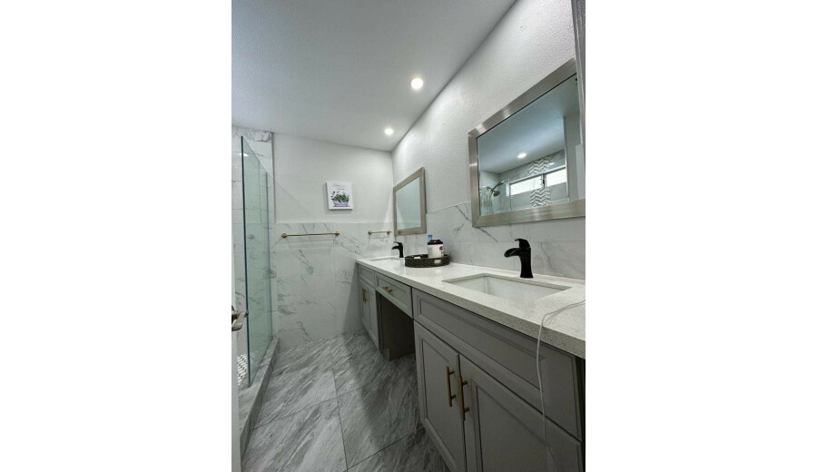 Здається будинок -