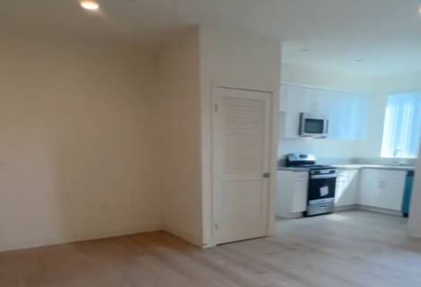 Здається квартира