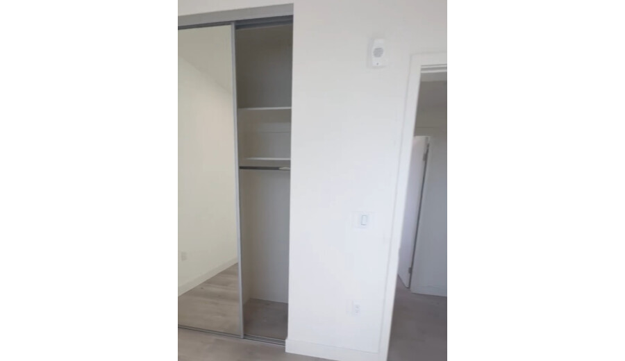 Здається квартира -