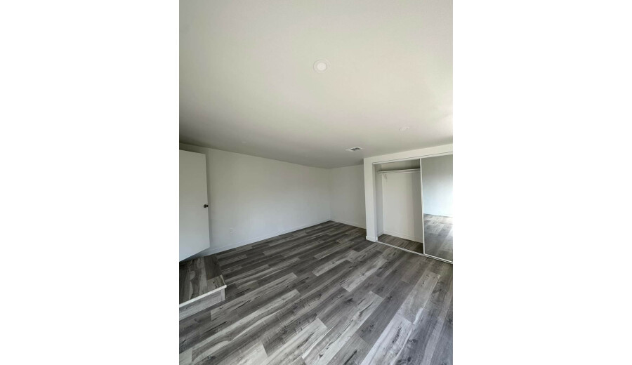 Здається будинок -