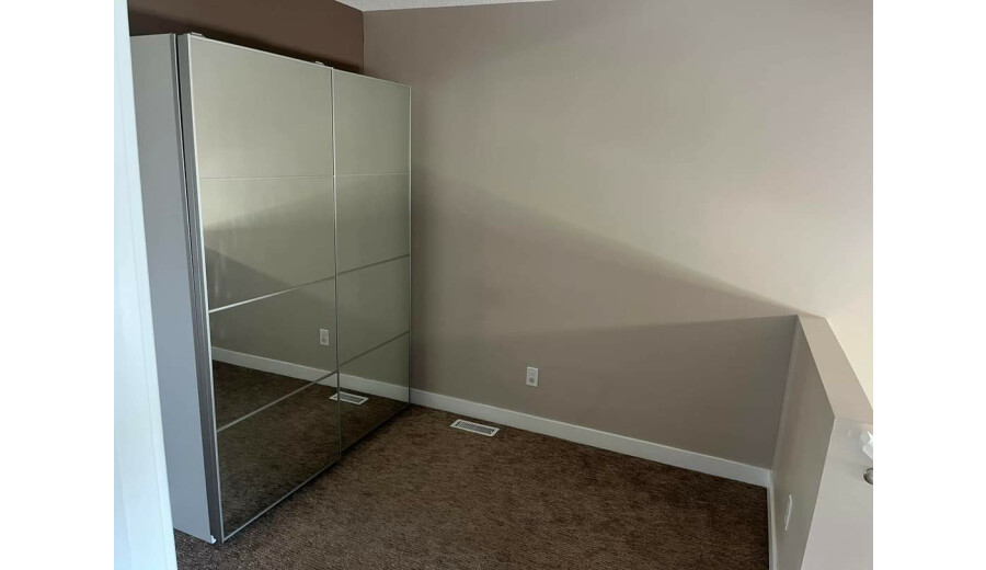 Продаж будинку -