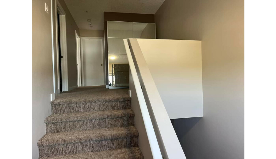 Продаж будинку -