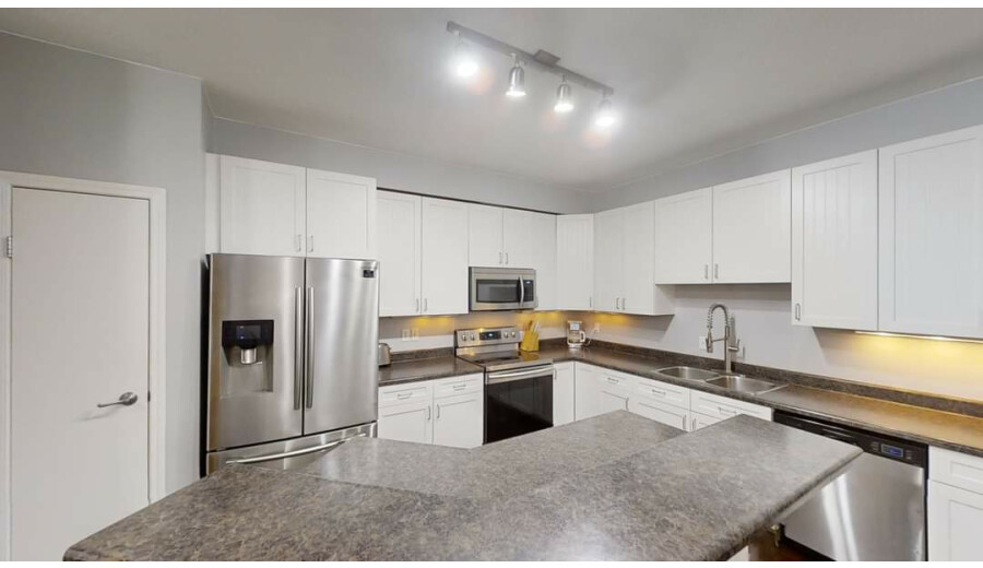 Продаж квартири -