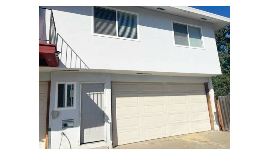 Здається квартира -