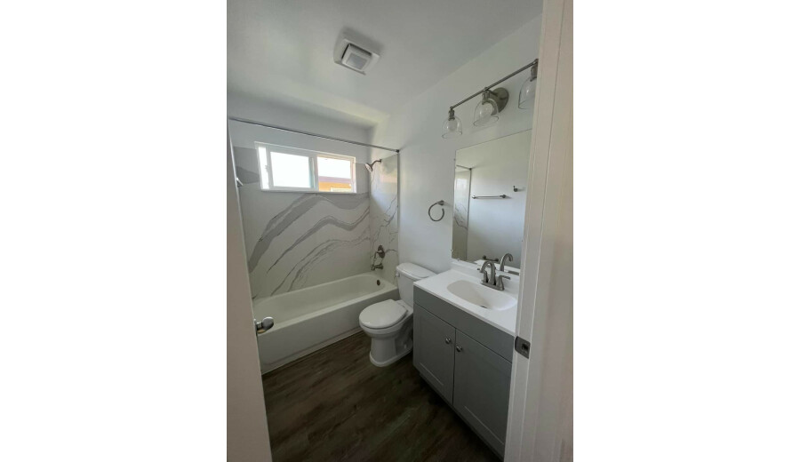 Здається квартира -