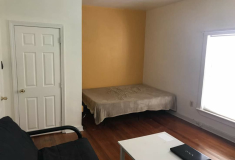 Здається кімната