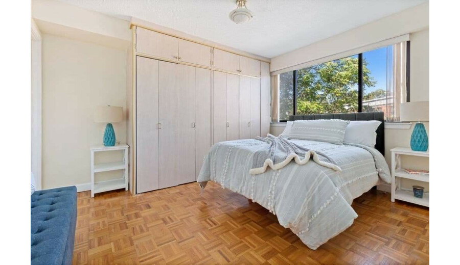 Продаж квартири -