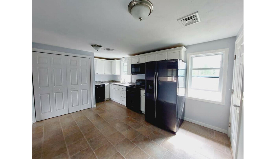 Здається будинок -