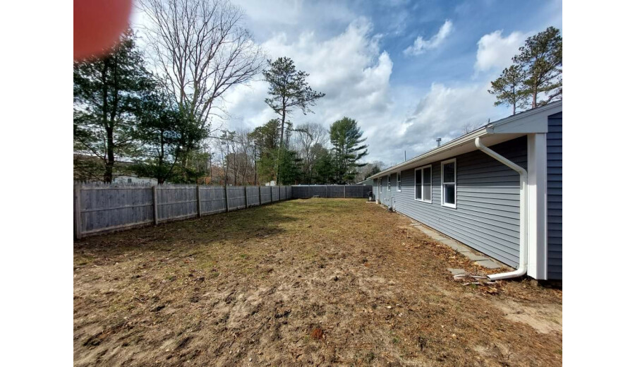 Здається будинок -